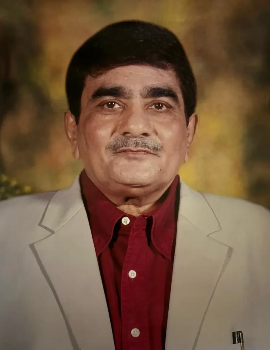 Manoj Tolia : 1984 - 2015